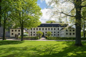 Гостиница Vadstena Klosterhotell Konferens & Spa  Вадстена